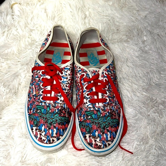 Vans Other - VANS Where's Waldo Shoes Ltd Edition Classic Low Lace Up Men's 10.0 Women’s 11.0